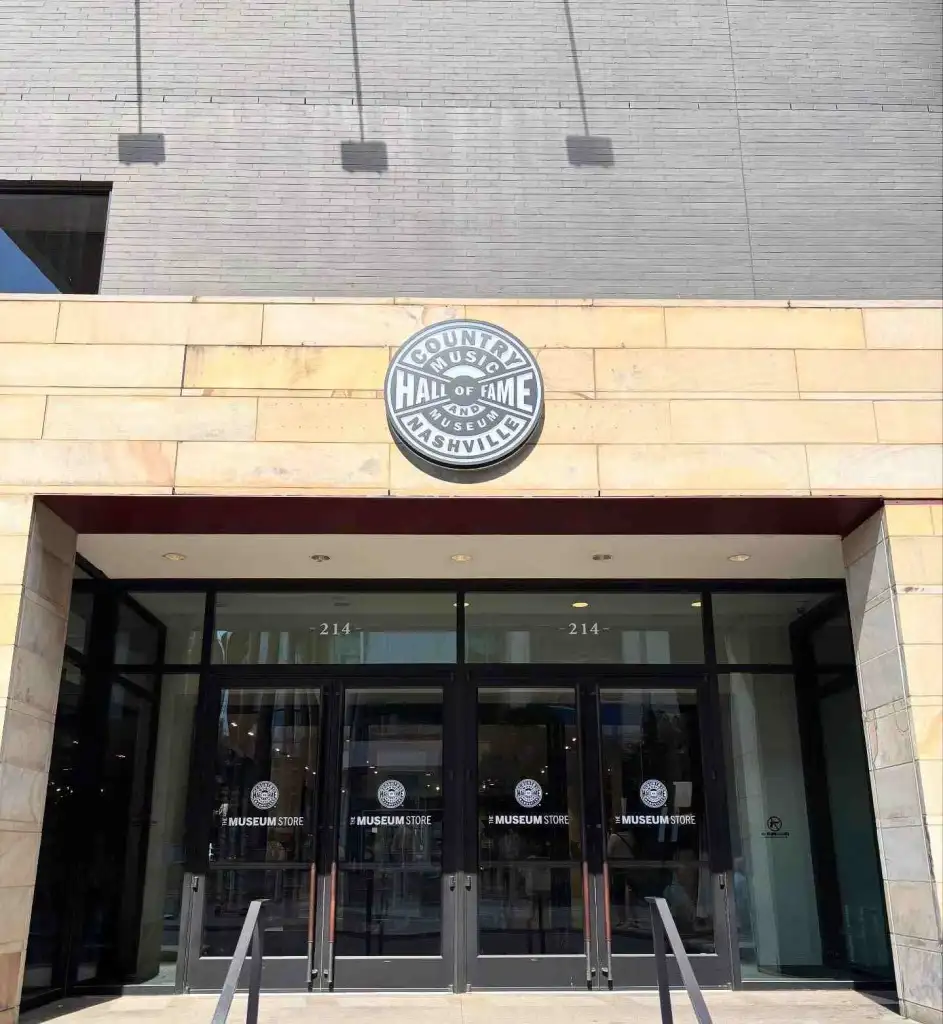 The main entrance of the Country Music Hall of Fame and Museum, a landmark for Free Summer Activities To Do in Nashville