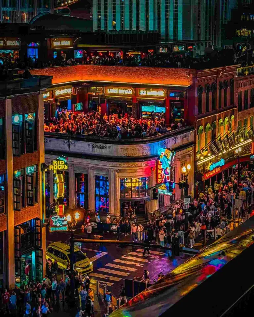 What Time Is Last Call at Nashville Bars