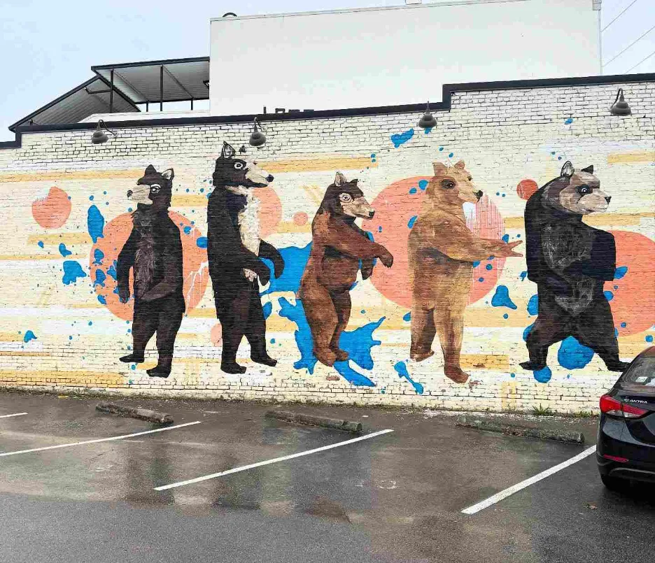 History and Nashville Art Scene Behind the Murals