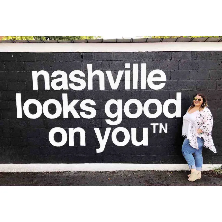 Nashville Looks Good on You Mural
